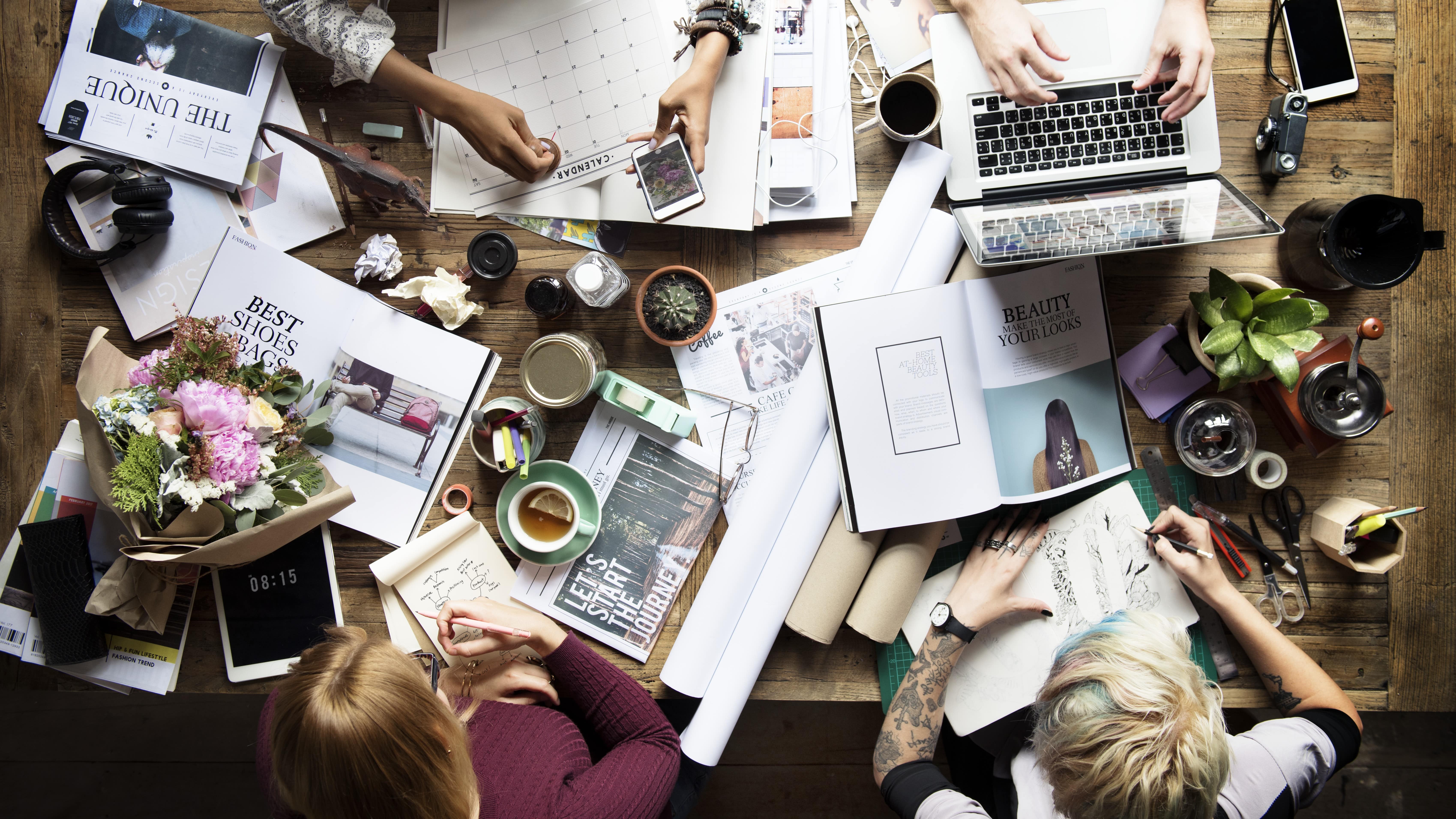 Agencies & Contructrions